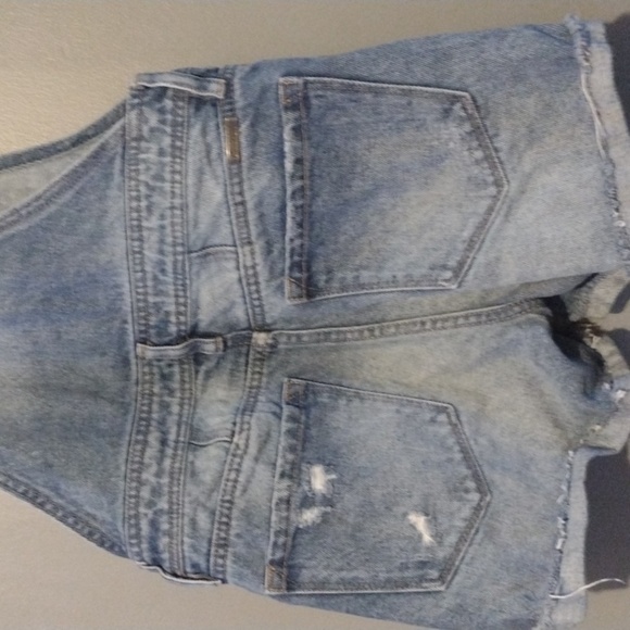 KANCAN Distressed denim shorts overalls - Picture 5 of 14